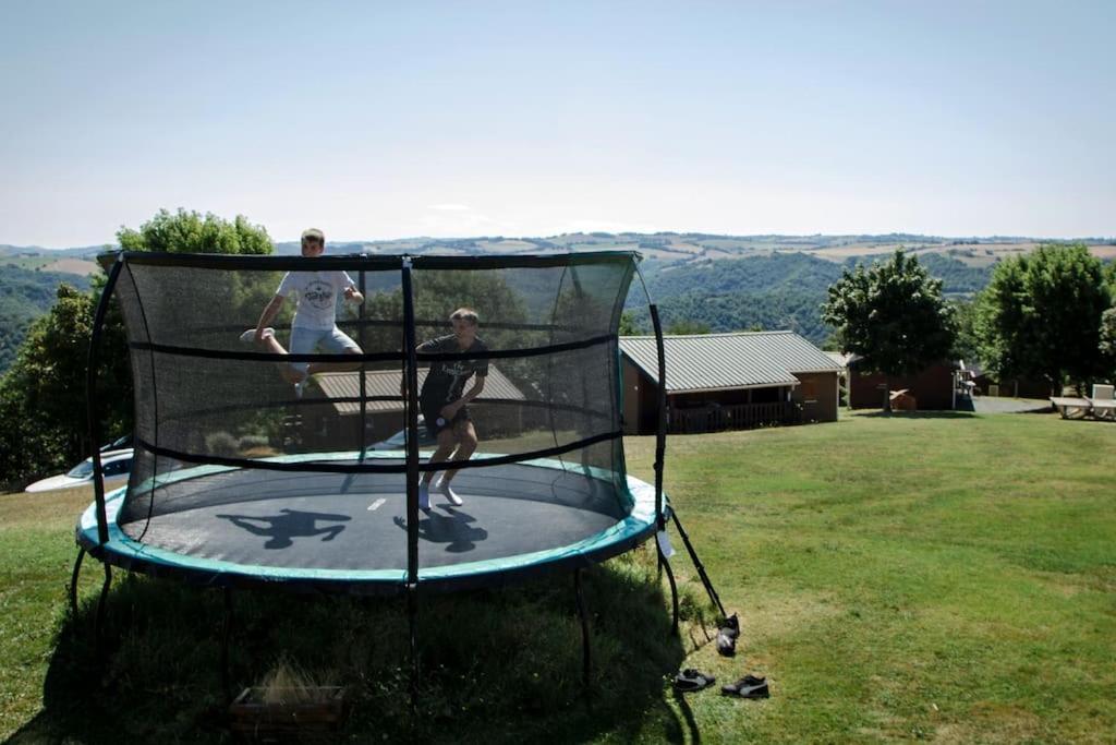 Team Holiday - Camping Domaine Vallée du Tarn Saint-Cirgue Bagian luar foto
